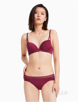 Calvin Klein 女士时尚拼接蕾丝腰边性感三角舒适透气贴身内裤QF6308AD