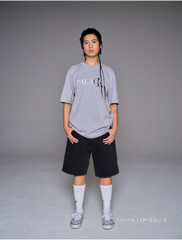 【Palace联名】Calvin Klein 男女同款圆领纯棉烫印LOGO短袖T恤40317UC