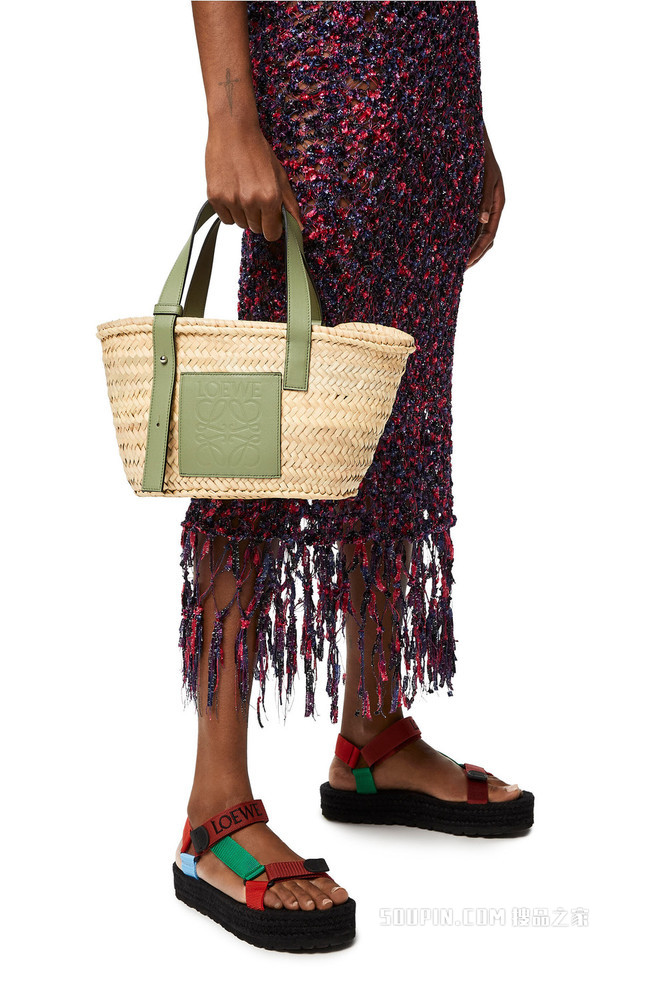 小号棕榈叶和牛皮革 Basket 手袋