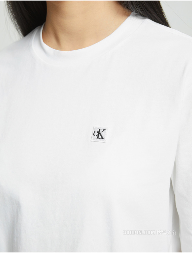 Calvin Klein 22春季新品新款女士圆领纯棉立体LOGO徽标中袖T恤J218869