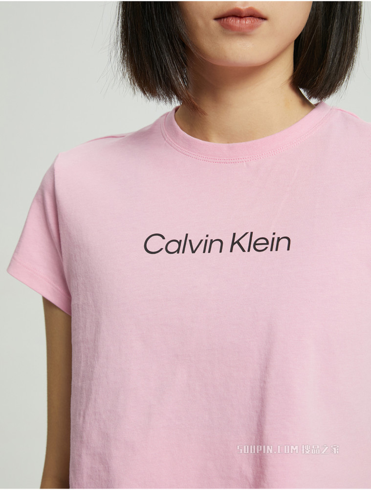 Calvin Klein 22春季新款女士短款纯棉LOGO胶印短款短袖T恤4WS2K164