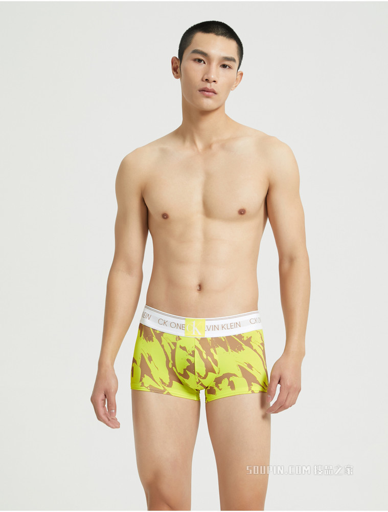 【One有引力带】Calvin Klein 22春季新品男LOGO腰边迷彩印花平角内裤NB3134