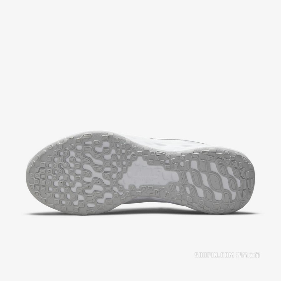 Nike Revolution 6 NN 女子跑步鞋