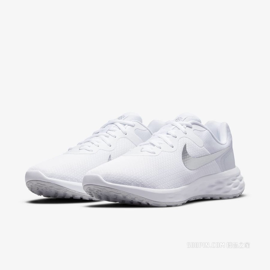 Nike Revolution 6 NN 女子跑步鞋