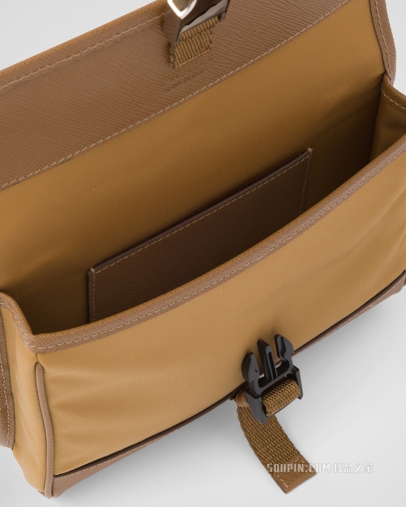 Re-Nylon 再生尼龙和Saffiano 皮革手机包