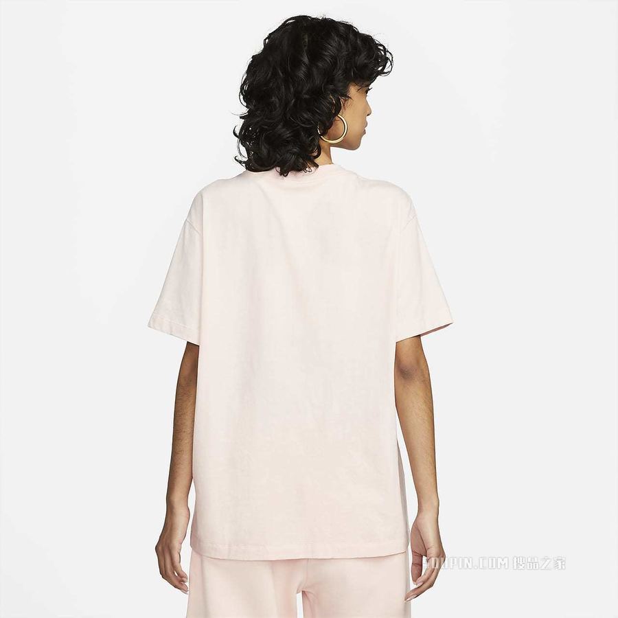 Nike Sportswear Essential 女子T恤