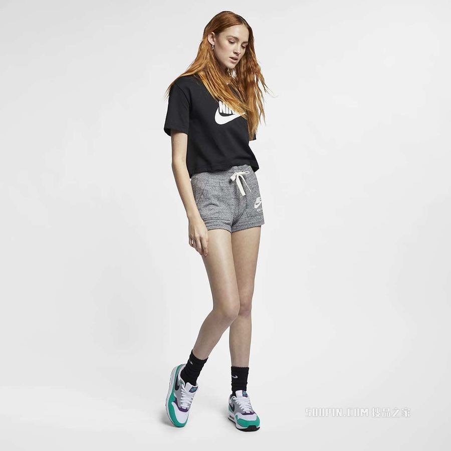 Nike Sportswear Essential 女子短款T恤