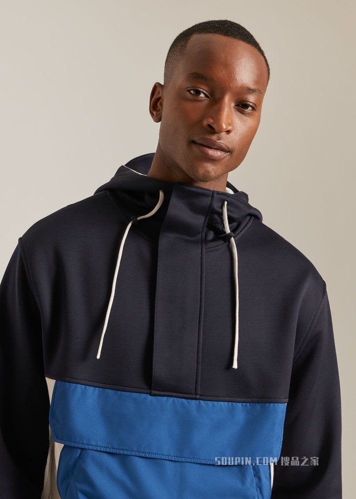 Medfield 连帽外套 桑蚕丝, 初剪羊毛