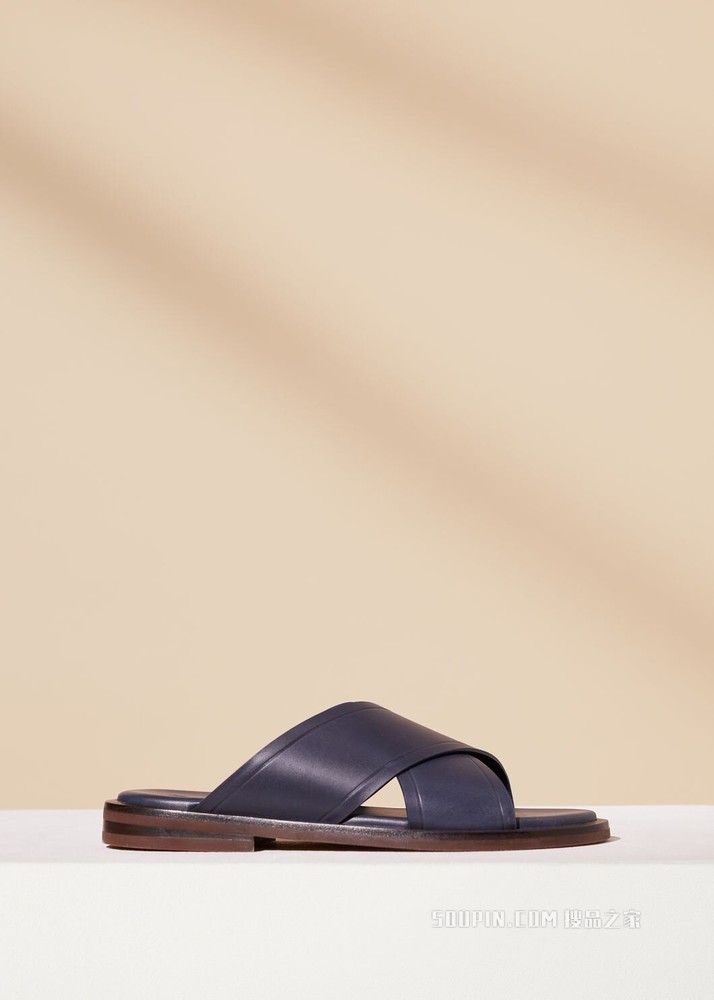 Cross-Slide Walk 凉鞋 染色小牛皮
