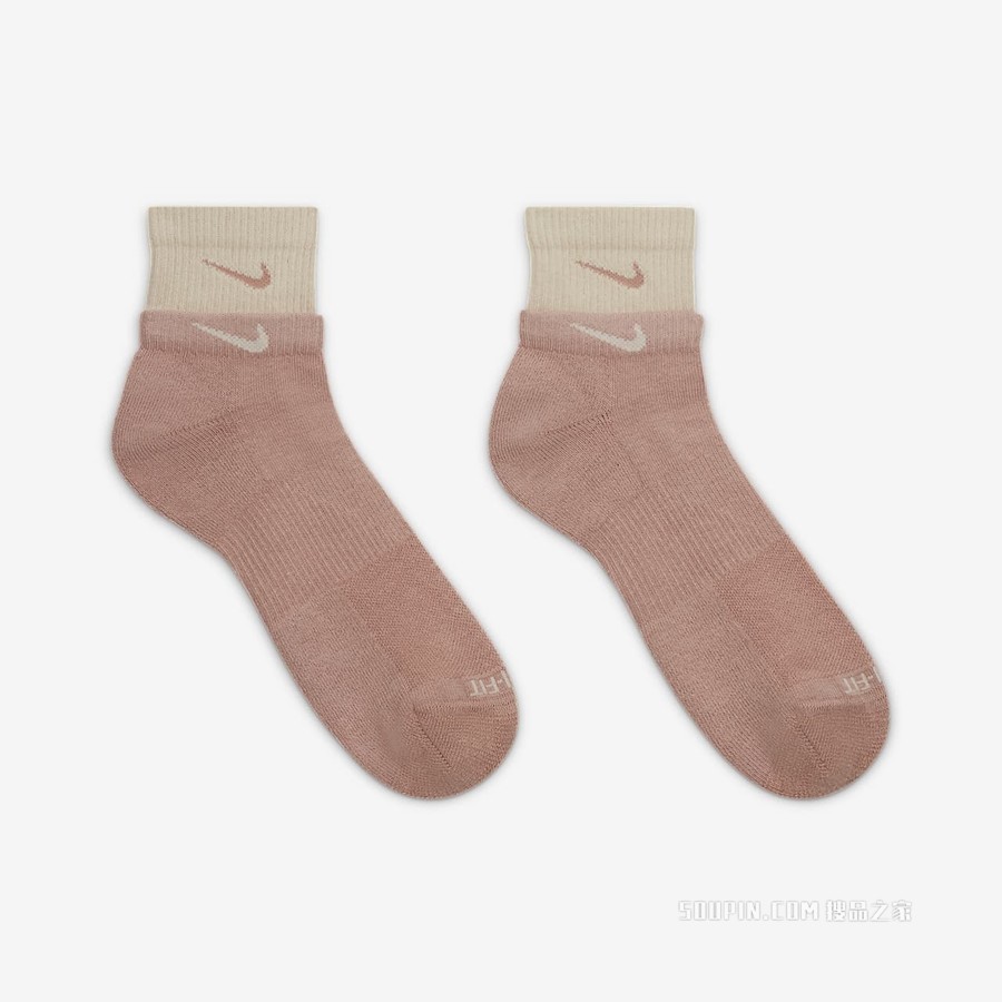 Nike Everyday Plus Cushioned Ankle 训练袜（1 双）