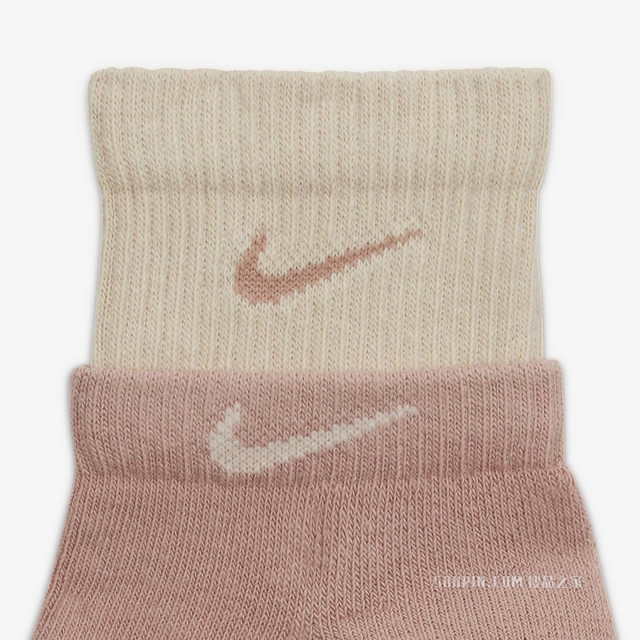Nike Everyday Plus Cushioned Ankle 训练袜（1 双）