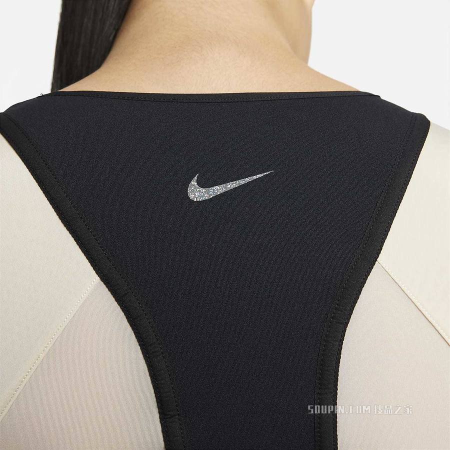 Nike Yoga Dri-FIT Luxe 女子短款背心