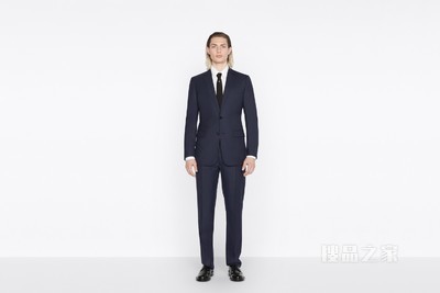 经典西装 海军蓝色羊毛和羊绒混纺斜纹面料