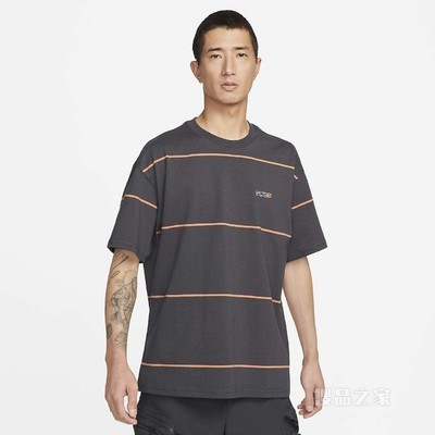 Nike ACG 男子条纹T恤