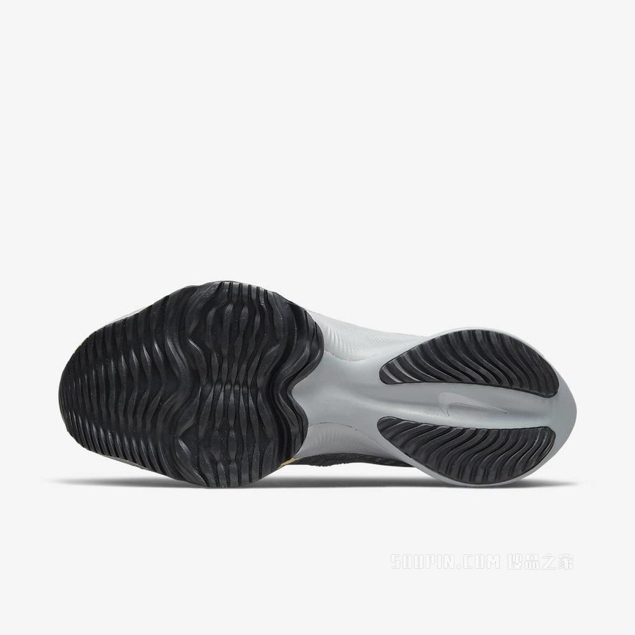 Nike Air Zoom Tempo NEXT% FK 男子跑步鞋