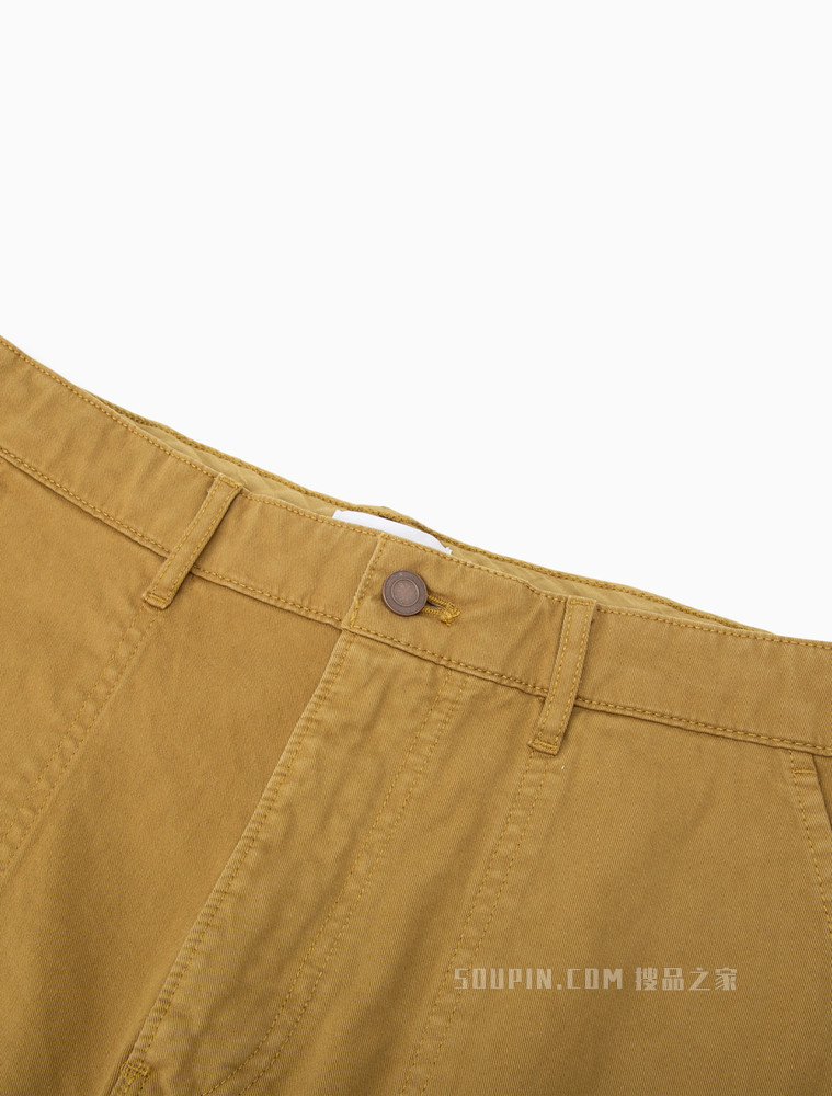 【简约系列】Calvin Klein 22春夏新品男女同款铆钉扣直筒休闲短裤40666ST