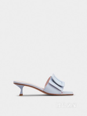 Covered Buckle Mules in Patent Leather 浅蓝色