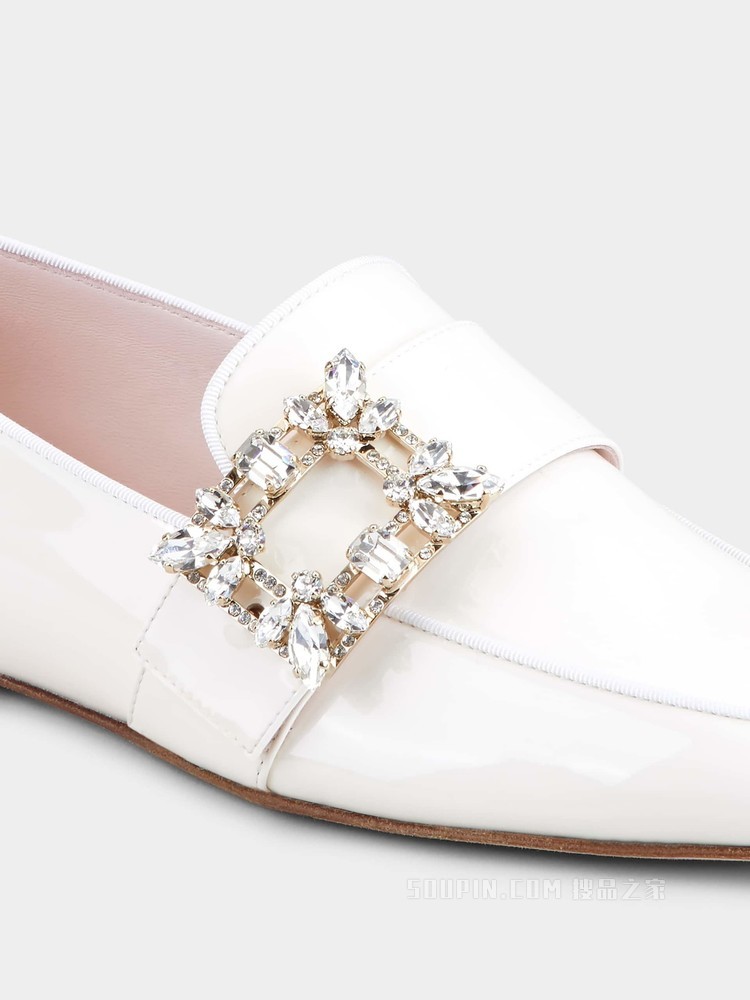 Mini Broche Vivier 钻扣漆皮乐福鞋 奶油色