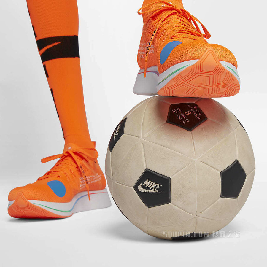 Nike Magia x Off-White 足球