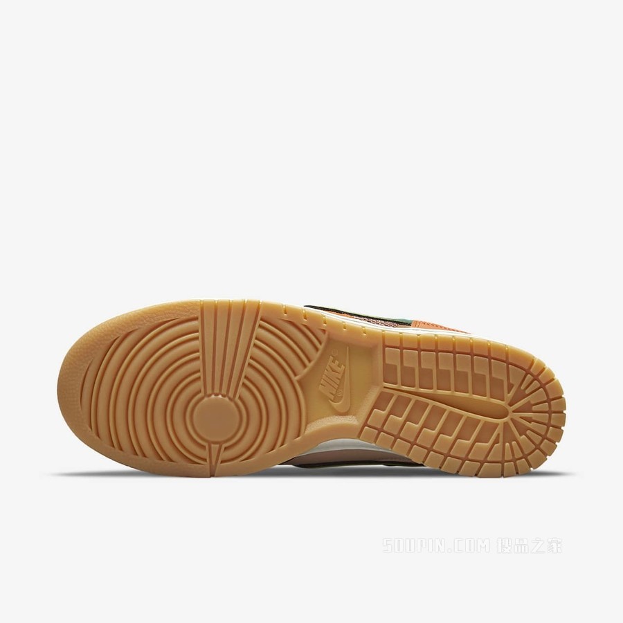 Nike Dunk Scrap 男子运动鞋