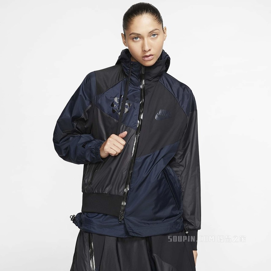 Nike x Sacai 女子连帽夹克