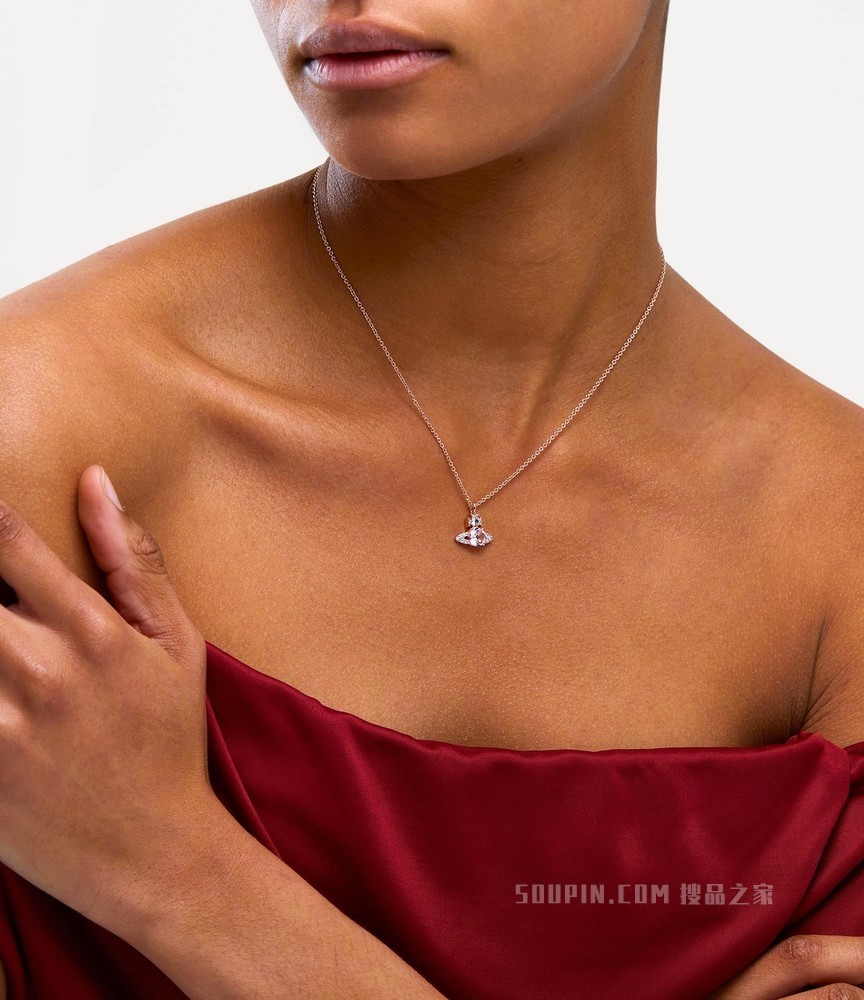 Ismene Pendant