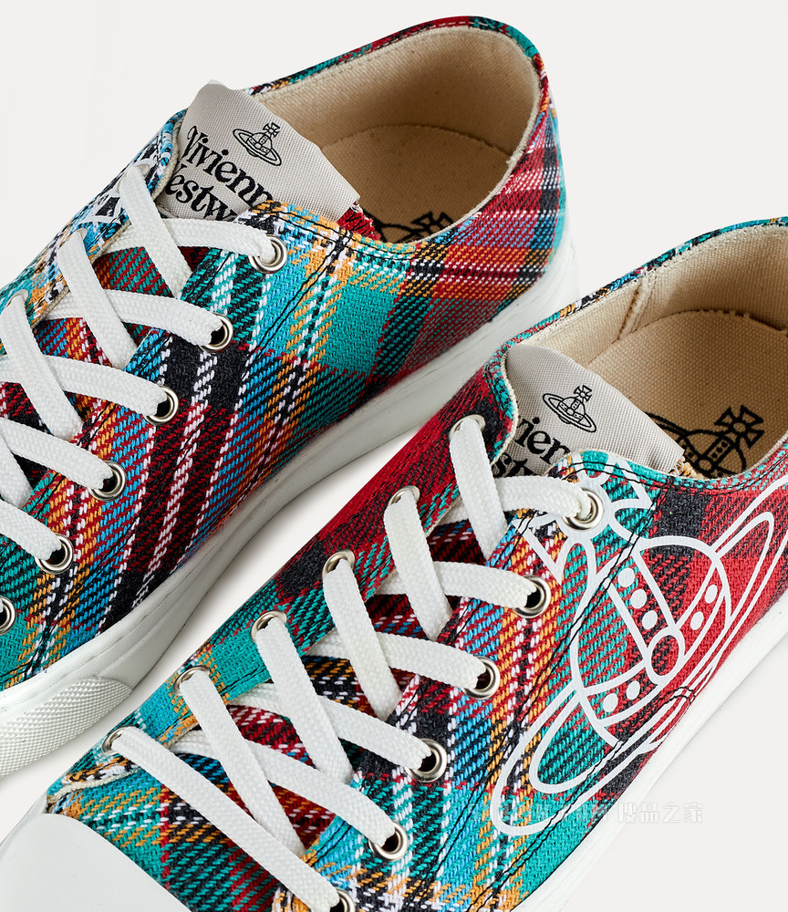 Plimsoll Low Top Tartan