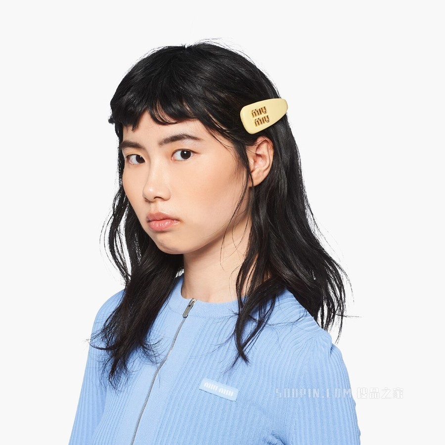 漆皮发夹