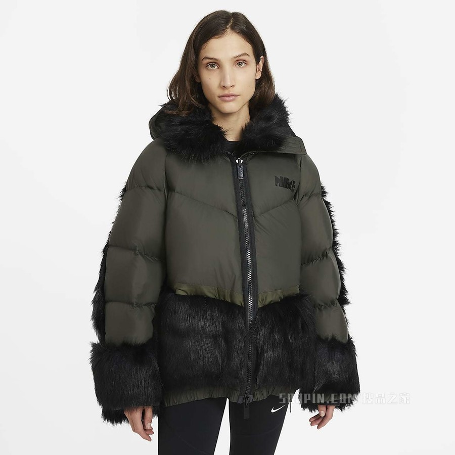 Nike x sacai 女子外套