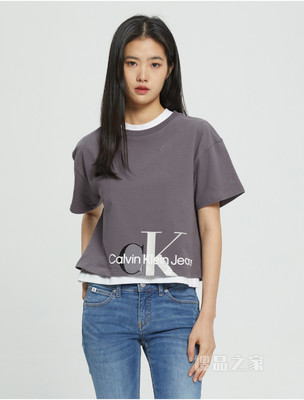 【预估到手价442】Calvin Klein 女士舒适纯棉交叠LOGO短款宽松短袖T恤J217955