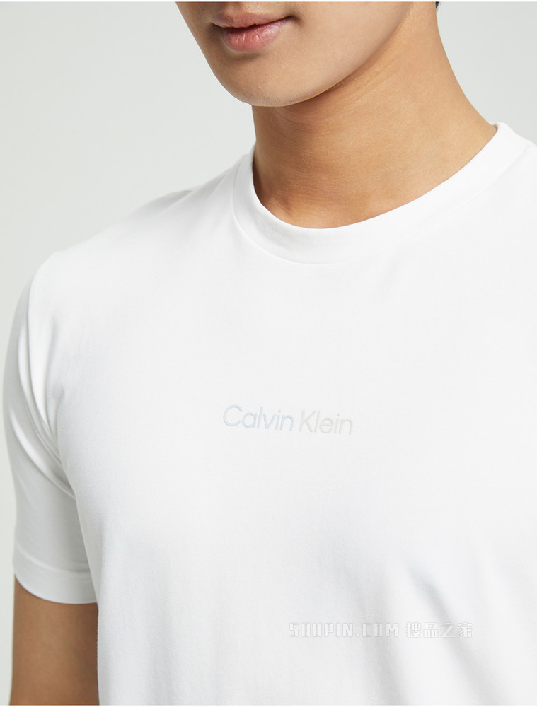 【预估到手价442】Calvin Klein 男士休闲圆领胶质LOGO舒适打底短袖T恤J319782