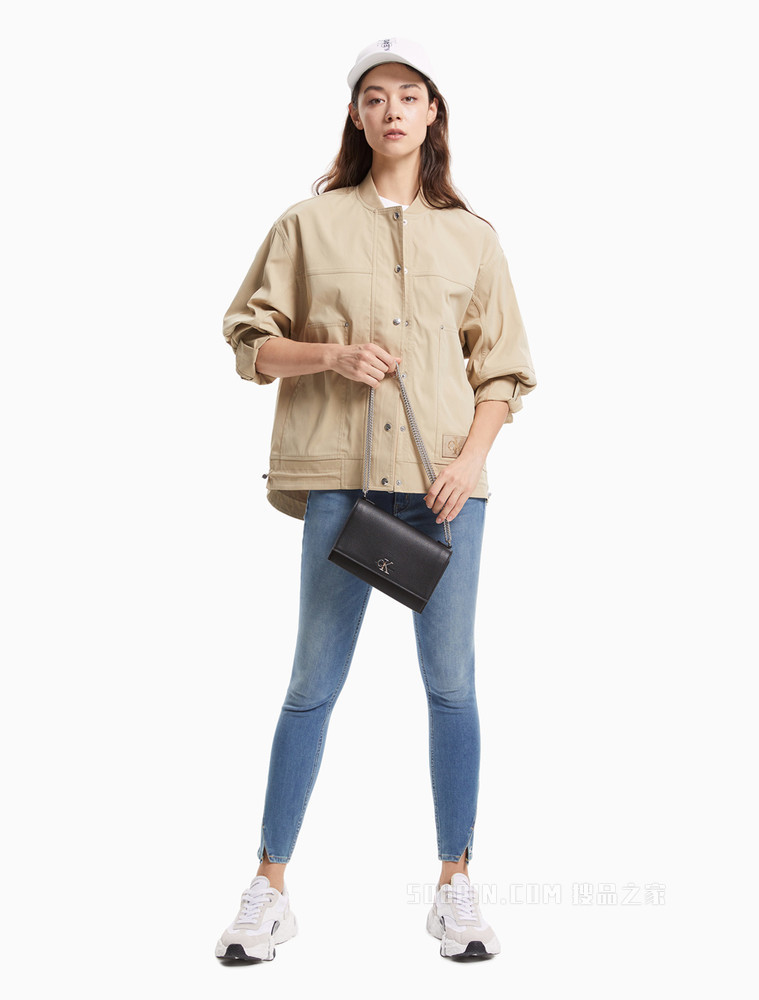 【预估到手价871】Calvin Klein 女包金属Calvin Klein 扣翻盖链条单肩包女包 DH2806