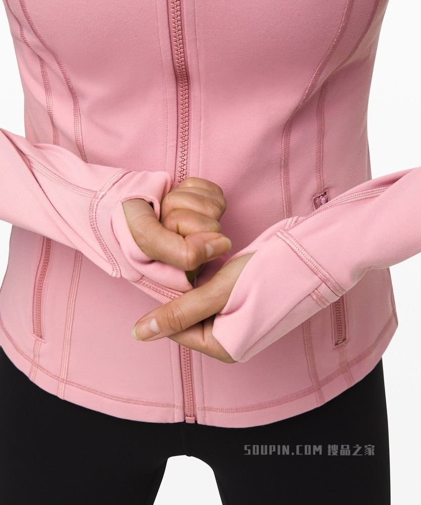 Define 女士运动夹克 *Luon