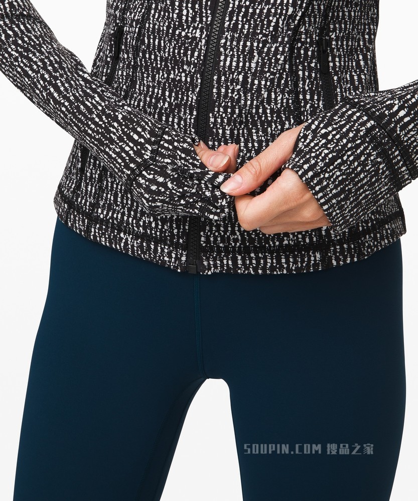 Define 女士运动夹克 *Luon