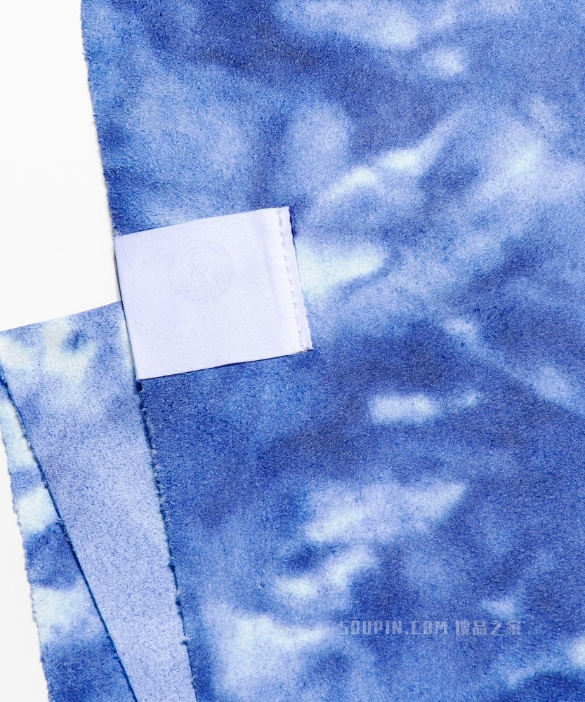 The Towel 铺巾 *小