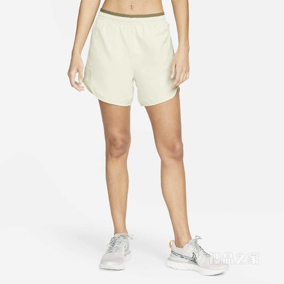 Nike Tempo Luxe 女子跑步短裤