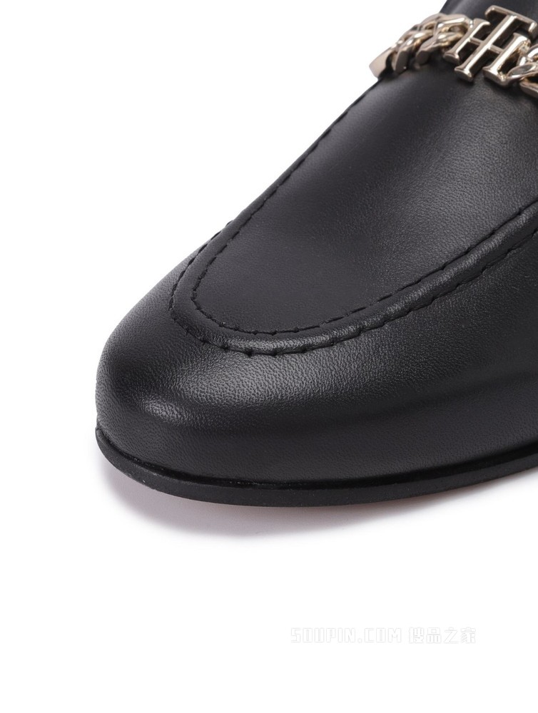 Tommy 22新款春夏女装时尚金属链条一脚蹬牛皮穆勒鞋FW0FW06162