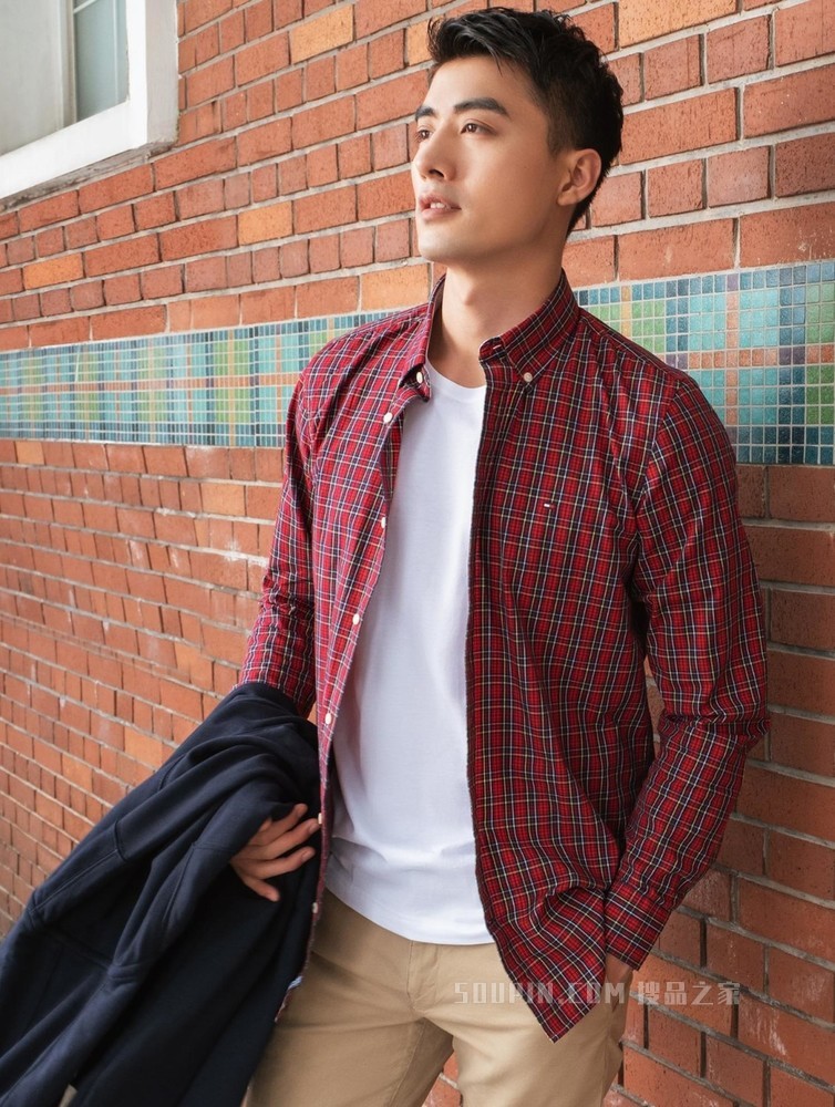 Tommy 男装经典简约纯棉刺绣旗标圆领短袖T恤MW0MW10839