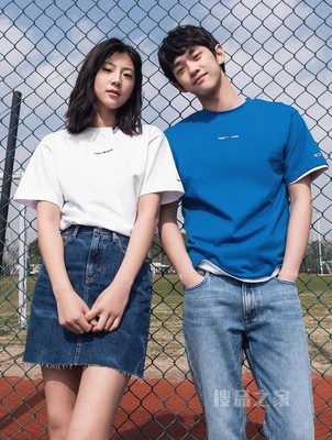 Tommy 22新款春夏男女同款经典休闲纯棉刺绣字母圆领短袖T恤13393
