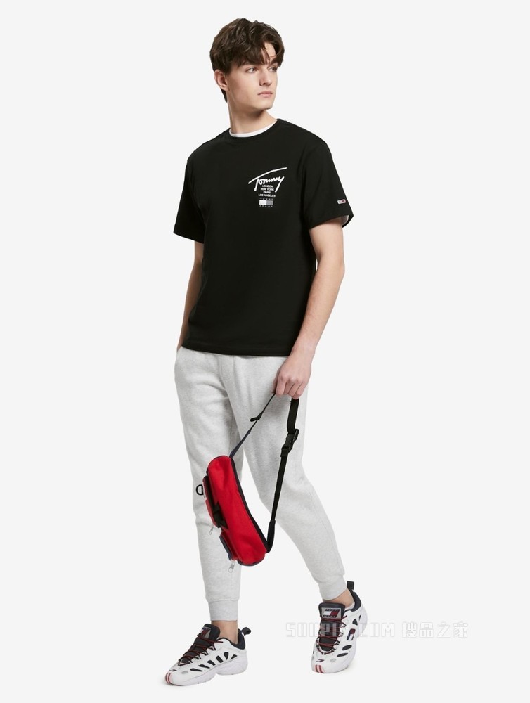 Tommy 22新款春夏男女同款时尚纯棉签名体印花短袖T恤DM0DM13392