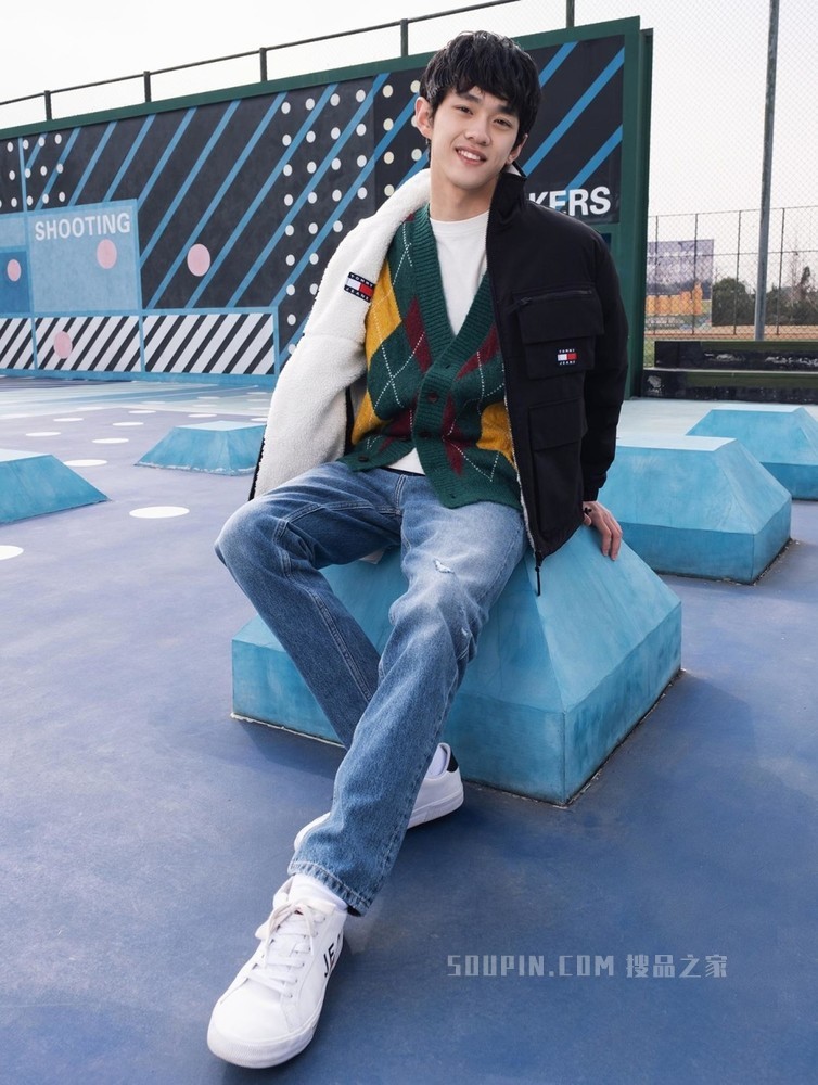 Tommy 22新款春季男装双面穿仿羊羔绒立领刺绣宽松夹克外套12471