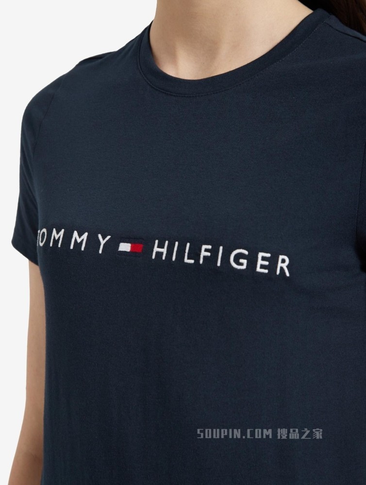 Tommy 女装经典简约LOGO刺绣圆领短袖休闲T恤RM876A2060
