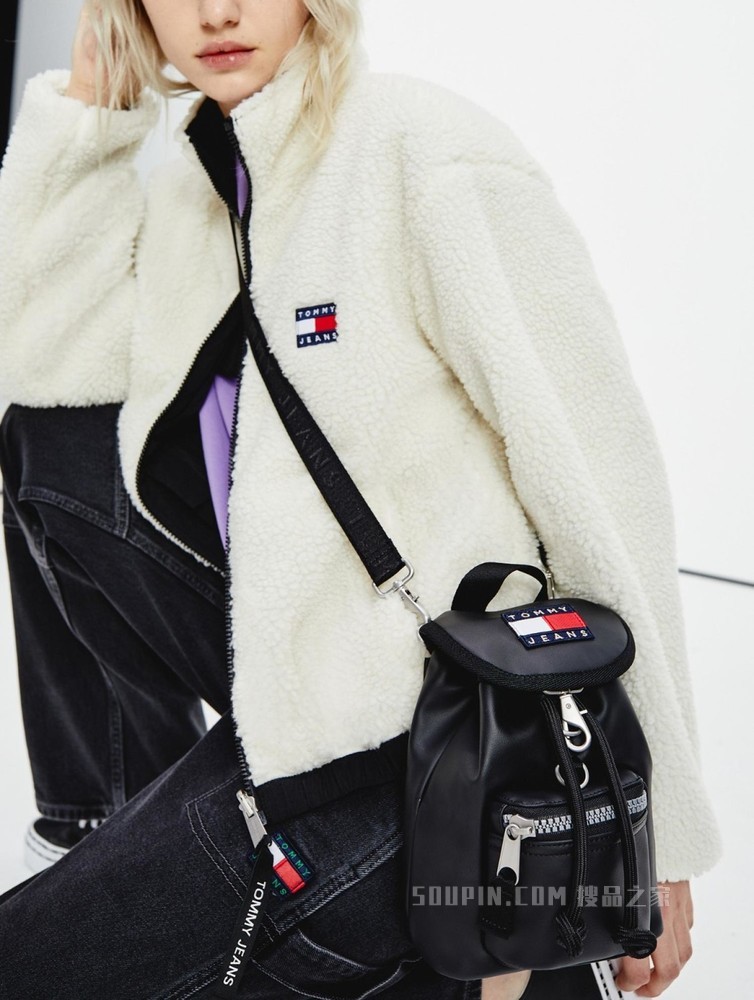 Tommy 22新款春季女装双面穿仿羊羔绒多口袋夹克外套DW0DW11834