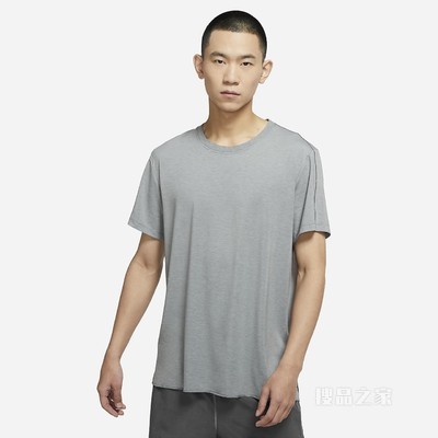 Nike Yoga Dri-FIT 男子上衣