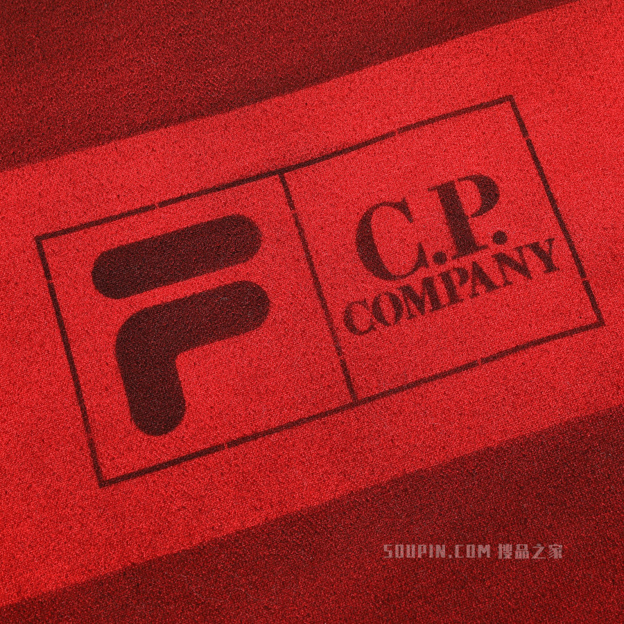 男子场下健身印花图案套头卫衣