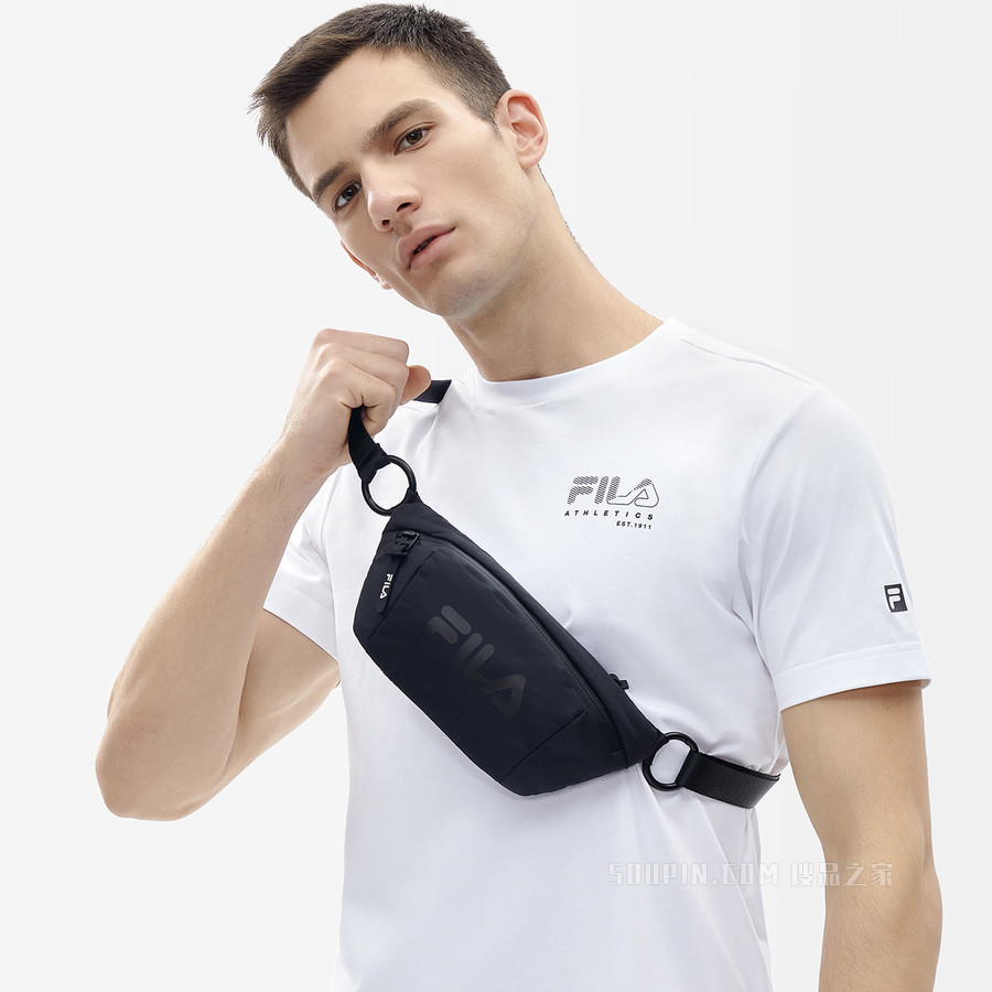 男子场下健身背包