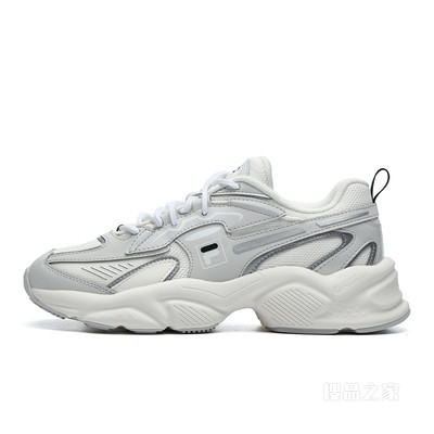 FILA WINGS女子时尚休闲复古运动鞋