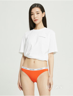 Calvin Klein 22春季新款女士性感三角循环LOGO腰边比基尼内裤D1618