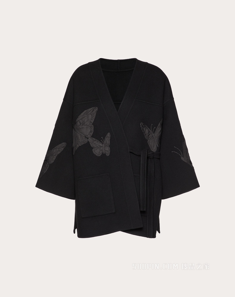 刺绣紧密呢绒和服式晨衣