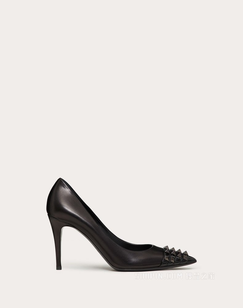 Rockstud 小山羊皮和漆皮铆钉高跟鞋 （鞋跟高 9 厘米）